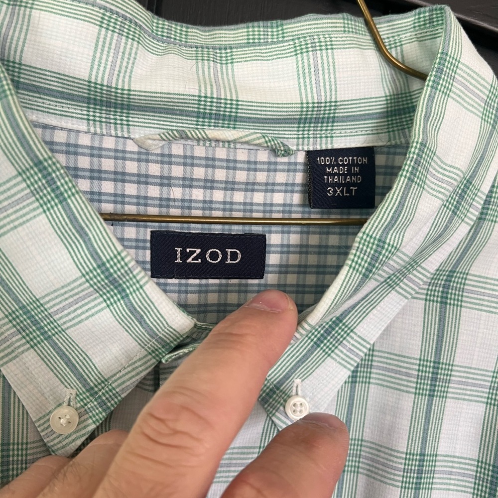 Izod Men's Green and White Plaid Shirt